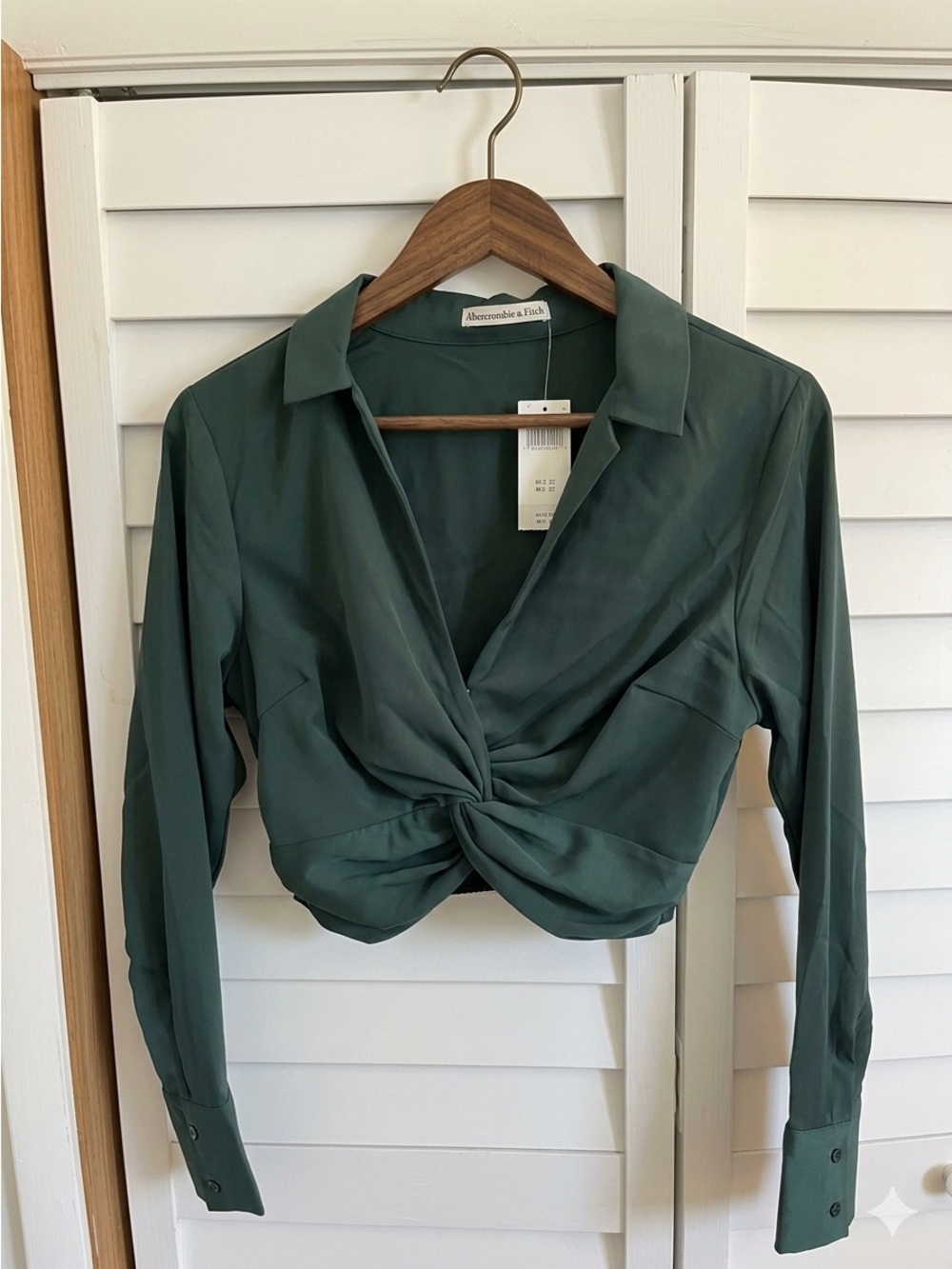 Abercrombie & Fitch Forest Green Twist-Front Button Down